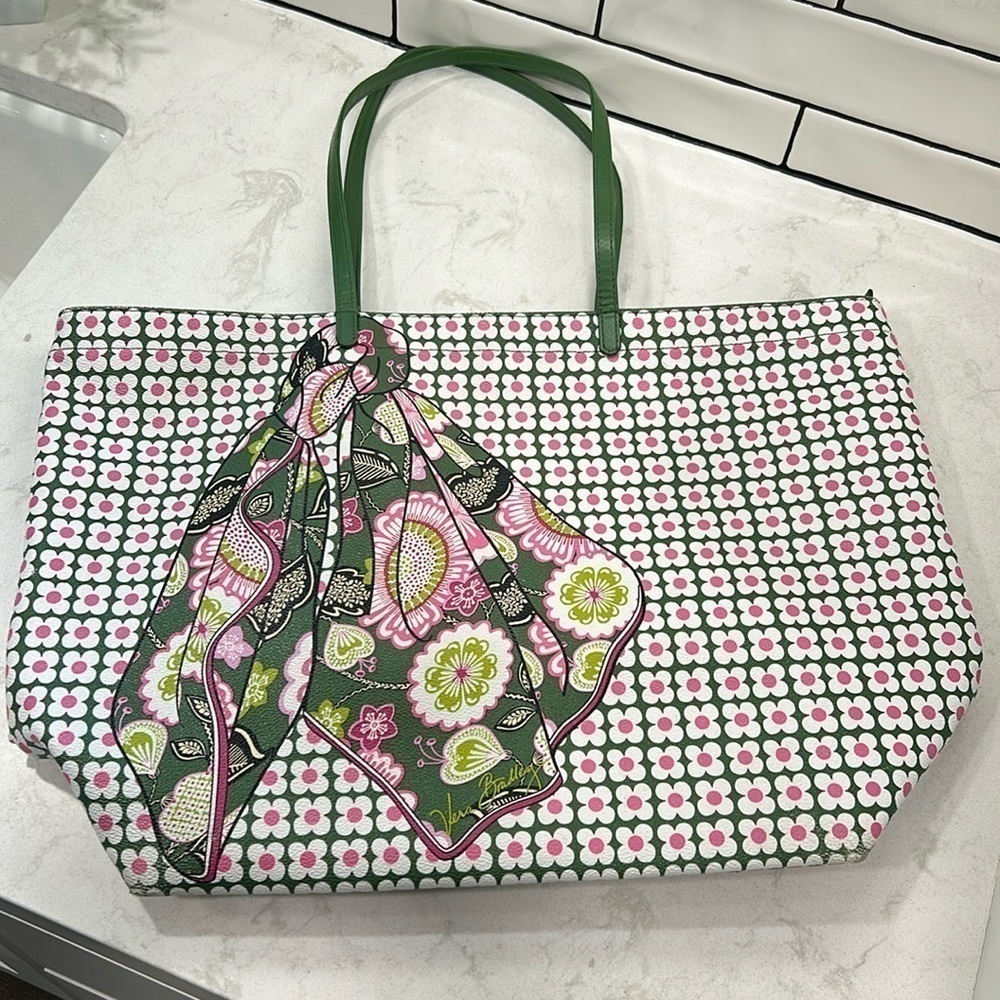 Vera Bradley Double Take Tote Olivia Pink - Picture 3 of 16
